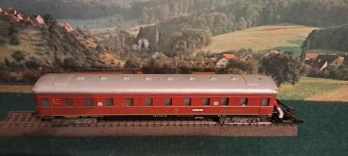 Fleischmann HO DSG 20318 sleeping coach from the 50`s