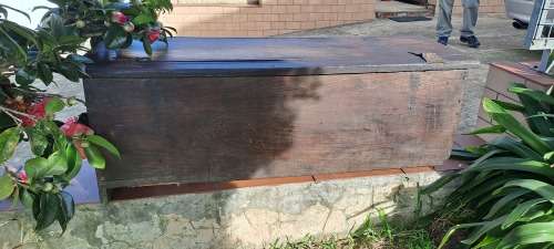 18th century oak small coffer Kist.