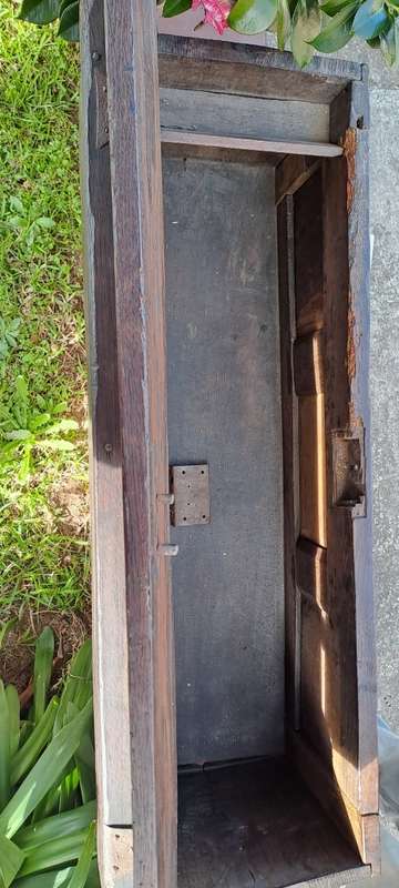 18th century oak small coffer Kist.
