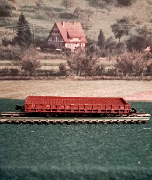 Trix N guage low side wagon no box