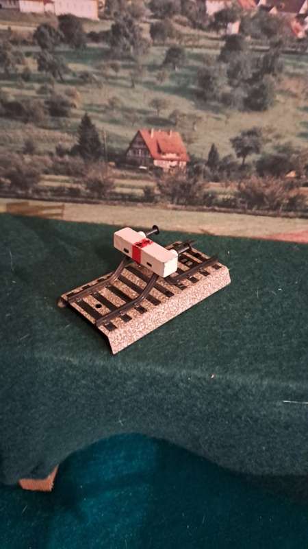 Marklin M track 5129 Buffers/ end track