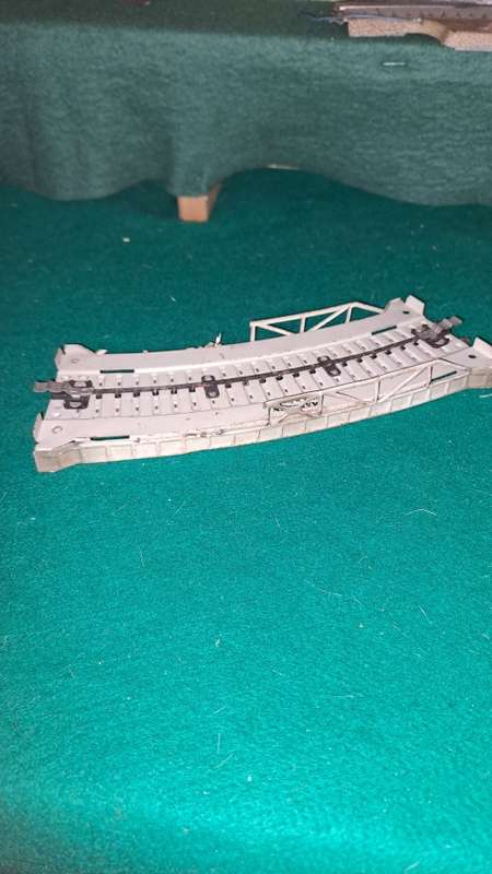 Marklin HO 7167 M track curved  approach section