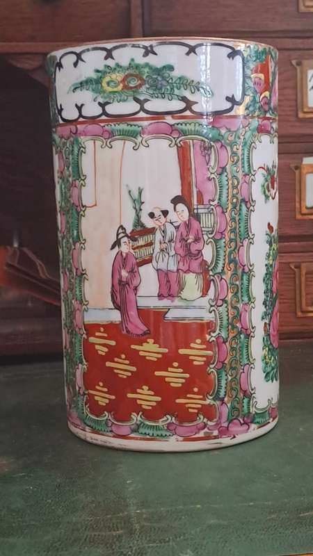 large Chinese Porcelain Famille Rose Canton Cylinder Vase