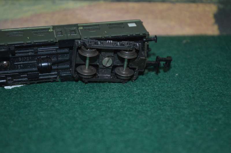 Mini trix N guage SNCF class 1 & 2 passenger coach
