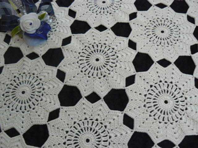 HAND CHROCHETED SMALL TABLE CLOTH