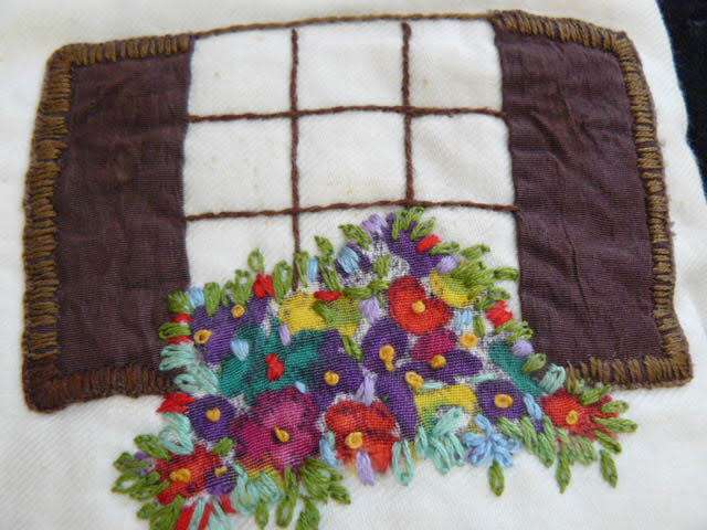 VINTAGE EMBROIDERED TOASTER COVER....PADDED...EMBROIDERED ON BOTH SIDES AMAZING HANDWORK