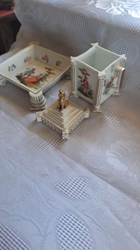 Genuine Royal Vienna footed dish and lidded jar hand painted BEAUTIFULL