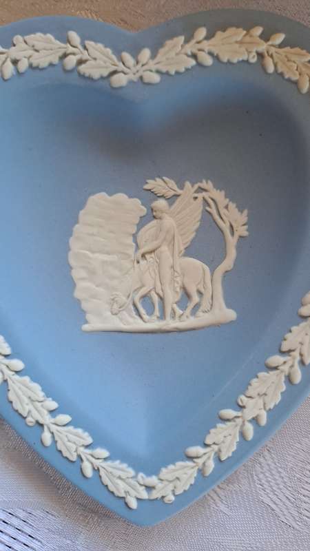 Wedgwood heart dish with unused Ronson lighter