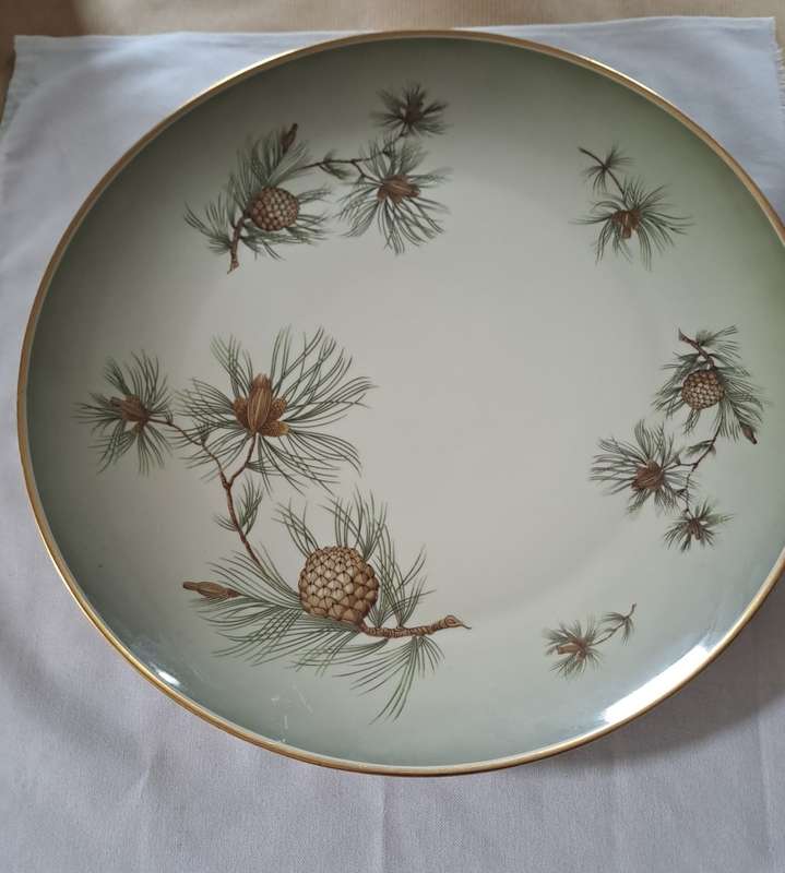 Large Rosenthal ` pine needles collection` serving plate