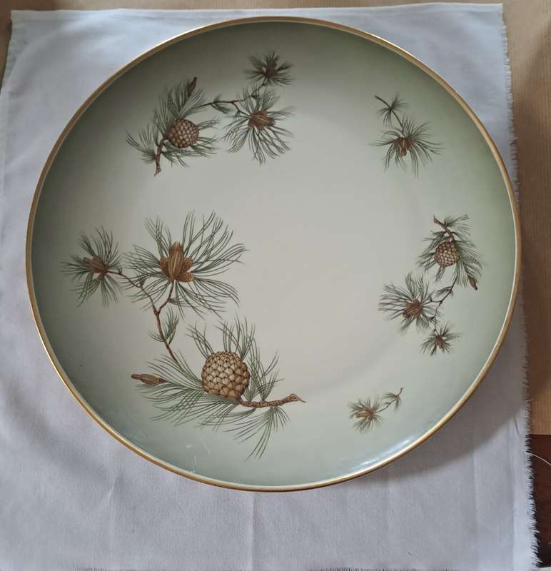 Large Rosenthal ` pine needles collection` serving plate