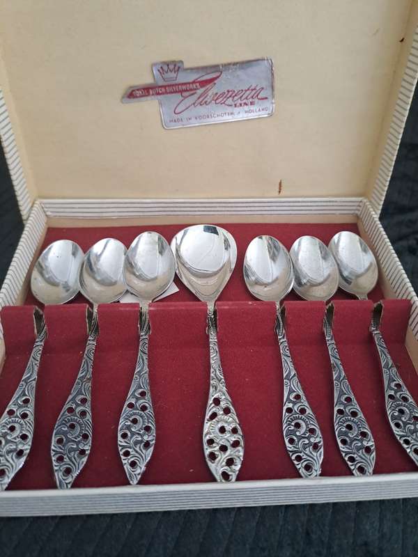 Royal Dutch Silverworks vintage teaspoons and sugar spoon