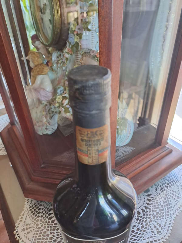 KWV light 1966 Tawny Port unopened