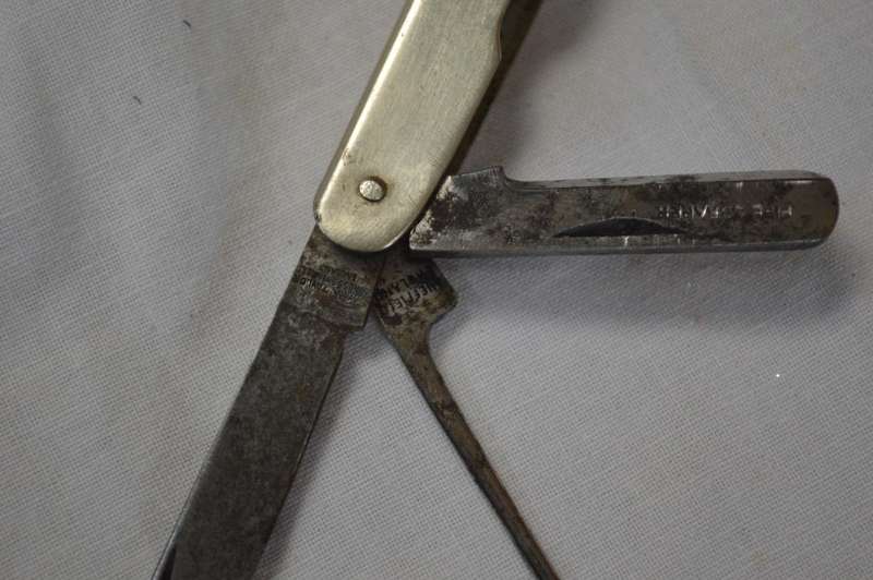 Vintage Sheffield England Taylor Eye Witness pipe knife