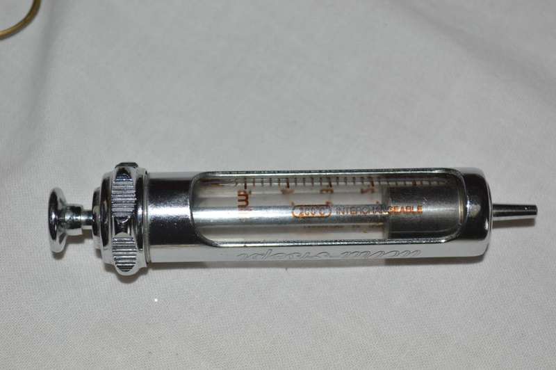 vintage Ultra Asept Germany  Vintage glass syringe and thermometer