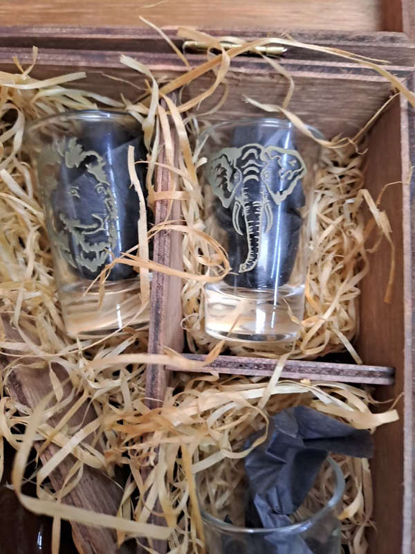 Big 5 vintage tot glasses