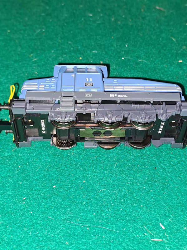 New Trix HO DHG500 diesel Loc