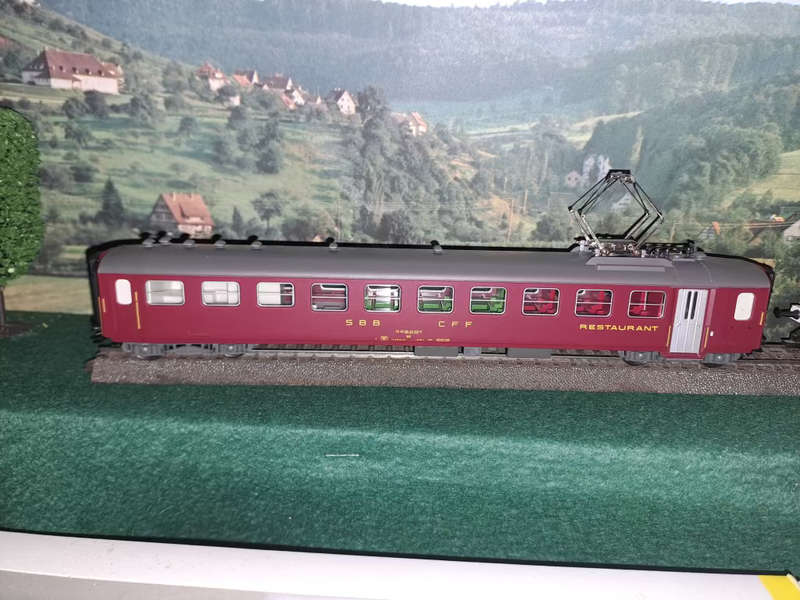 Trix H0 23343  Dining Car of SBB. New boxed