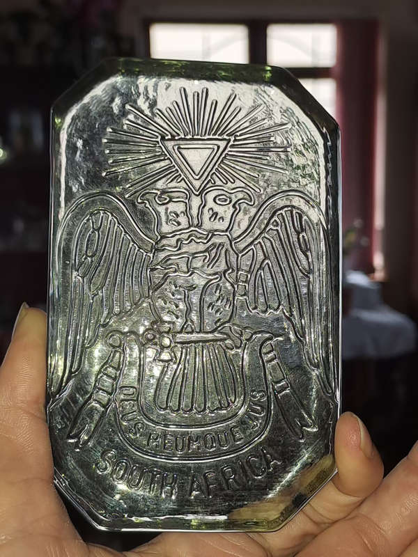 masonic glass paper weight South Africa deus meumque Jus