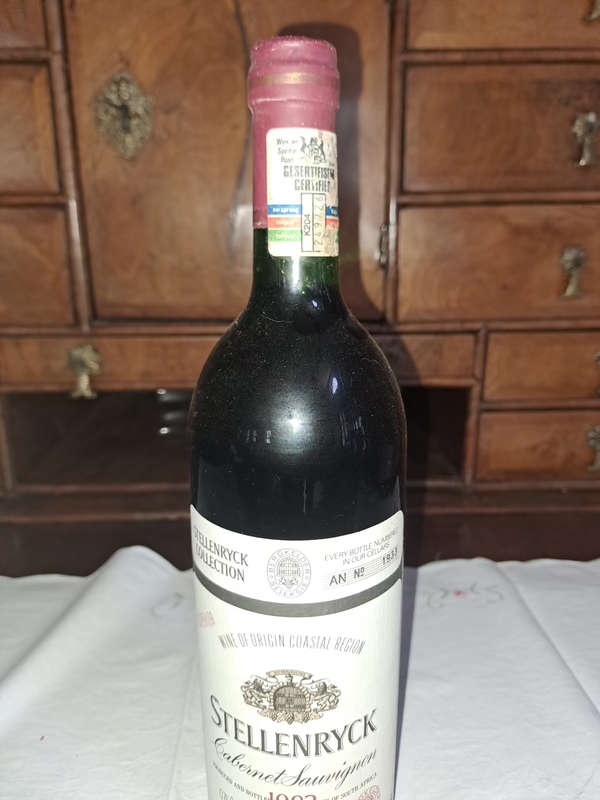 Stellenryck Cabernet Sauvignon 1982  bottle No 1933 superior