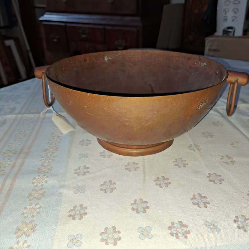 large antique copper bowl diam 26cm excl handles