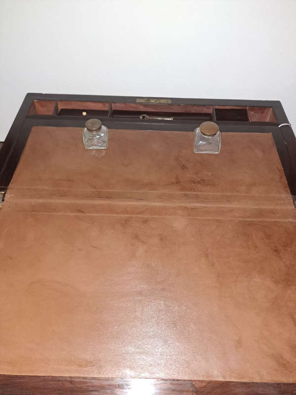 Beautiful large Rosewood writing slope ca 1860 with 2 ink wells and brass fittings