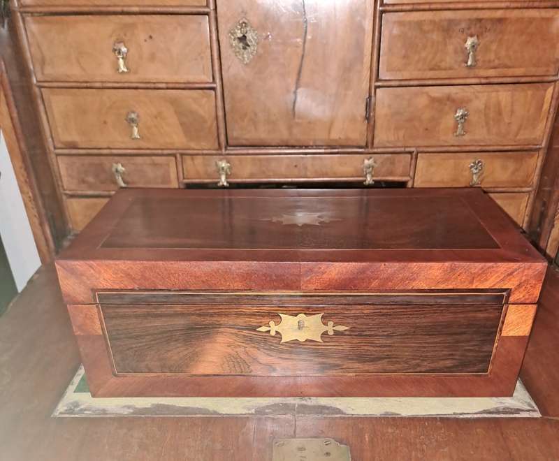 Beautiful large Rosewood writing slope ca 1860 with 2 ink wells and brass fittings