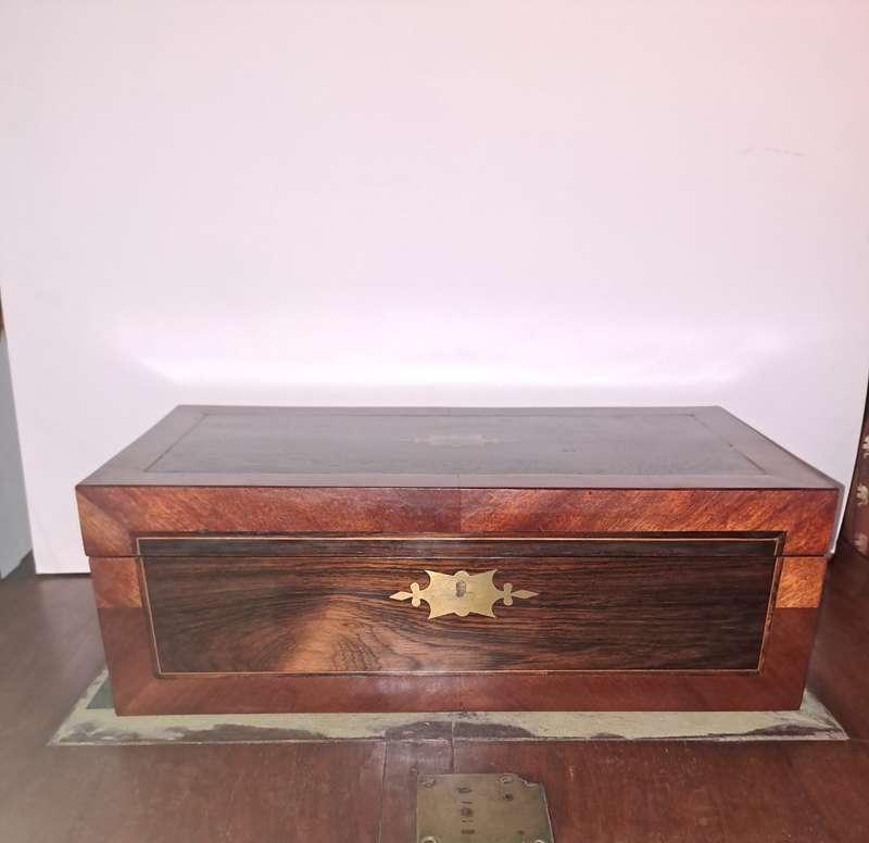 Beautiful large Rosewood writing slope ca 1860 with 2 ink wells and brass fittings