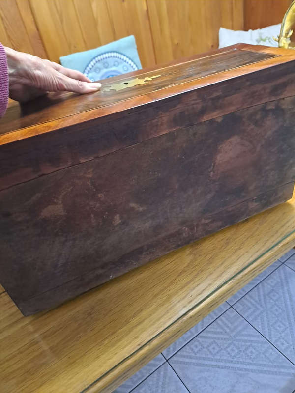 Beautiful large Rosewood writing slope ca 1860 with 2 ink wells and brass fittings