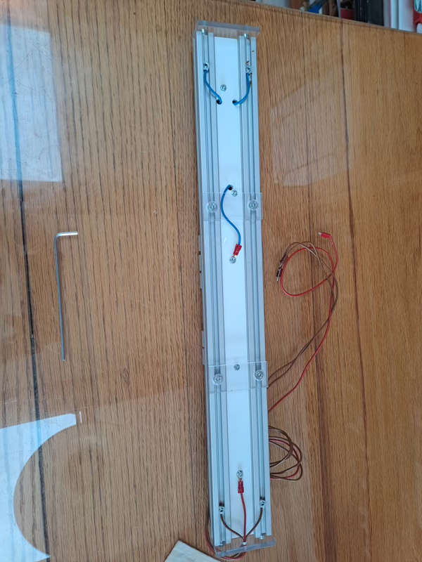HO roller test stand REDUCED
