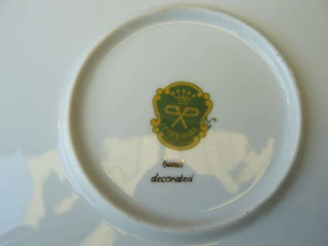 PLATTER PORCELAIN IMPERIAL HAND DECORATED WITH MOTHER OF PEARL EFFECT 32CM DIAM