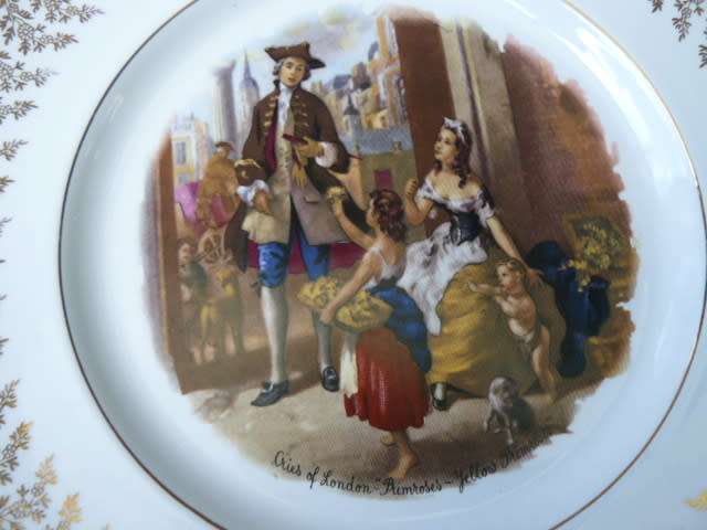 PORCELAIN PLATE LIVERPOOL RD STROKE ON TRENT ENGLAND 25 CM