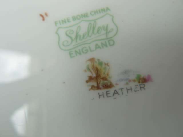 PORCELAIN PLATE SHELLY ENGLAND 24CM X 21 CM