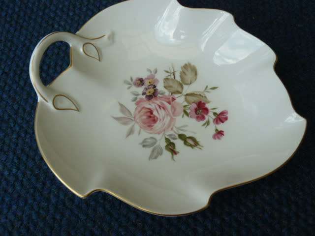 PORCELAIN BOWL HUTSCHENREUTHER GERMANY