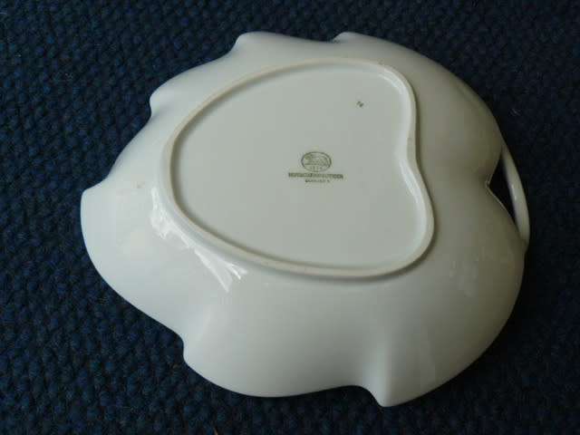 PORCELAIN BOWL HUTSCHENREUTHER GERMANY