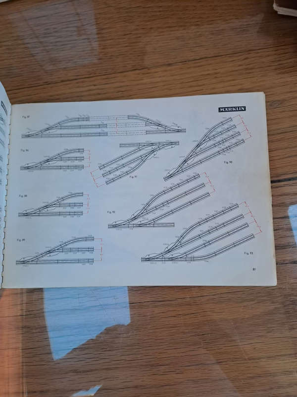 Marklin Ho track lay out catalogue 86 pages 0351