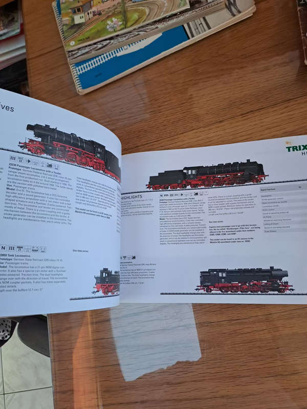 Trix 2010/2011 Main catalogue HO 185 pages