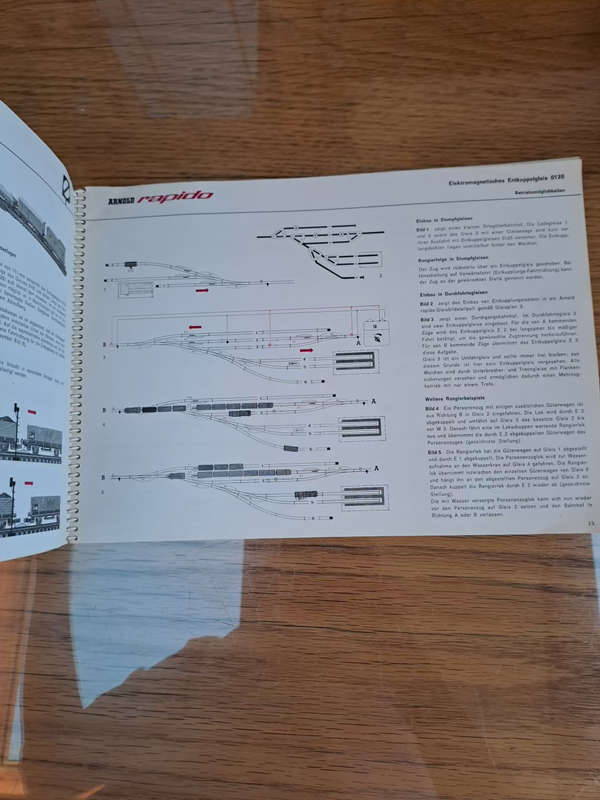 Arnold Rapido N Guage track lay out plans catalogue 0020 112 pages