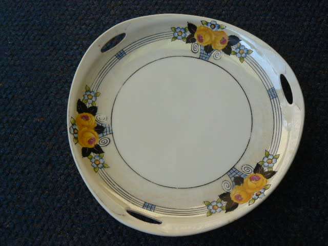 NORITAKE PORCELAIN PLATE