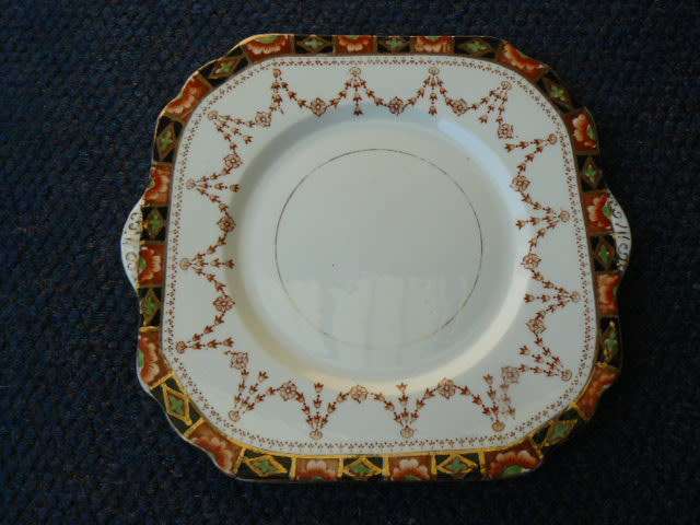 PORCELAIN ENGLAND PLATE