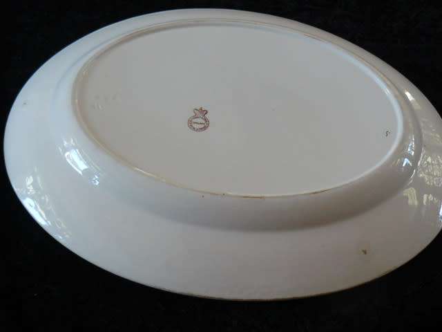 JOHN MADDOCK% SON LTD ROYAL VITEOUS LARGE PLATTER