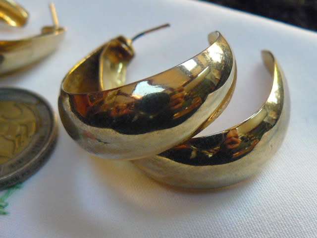 DOUBLE HOOPED GOLDTONEDEARRINGS