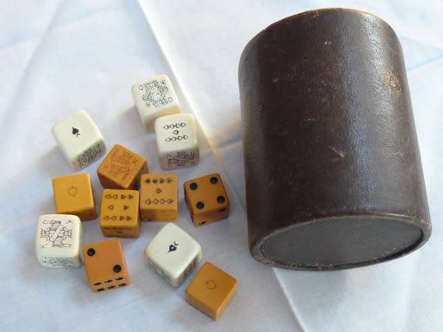 VINTAGE LEATHER CUP WITH DICES