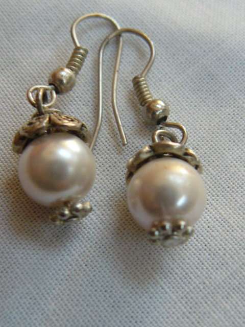 PEARL EARRINGS FOUX