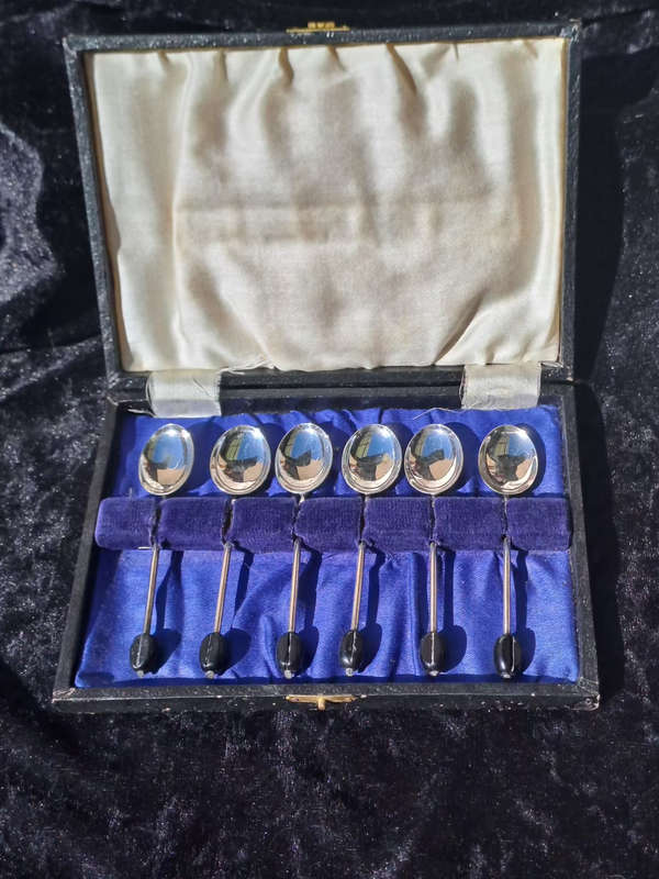Set of six Coffee bean spoons silver plated in original box