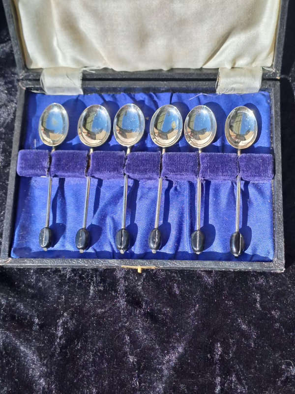 Set of six Coffee bean spoons silver plated in original box