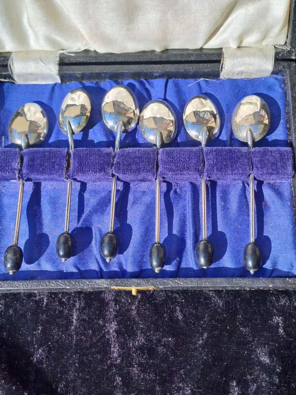 Set of six Coffee bean spoons silver plated in original box