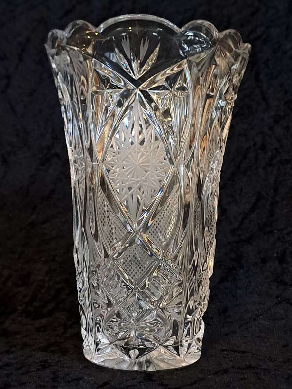 Exquisite lead crystal vintage tall heavy  vase no damage