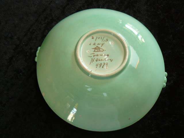 PORCELAIN BOWL Holland 18cm diam very pretty