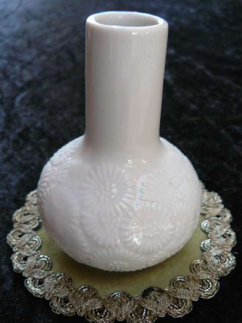 CERAMIC VASE