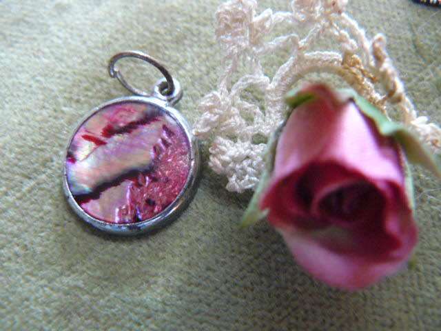 PENDANT STUNNING
